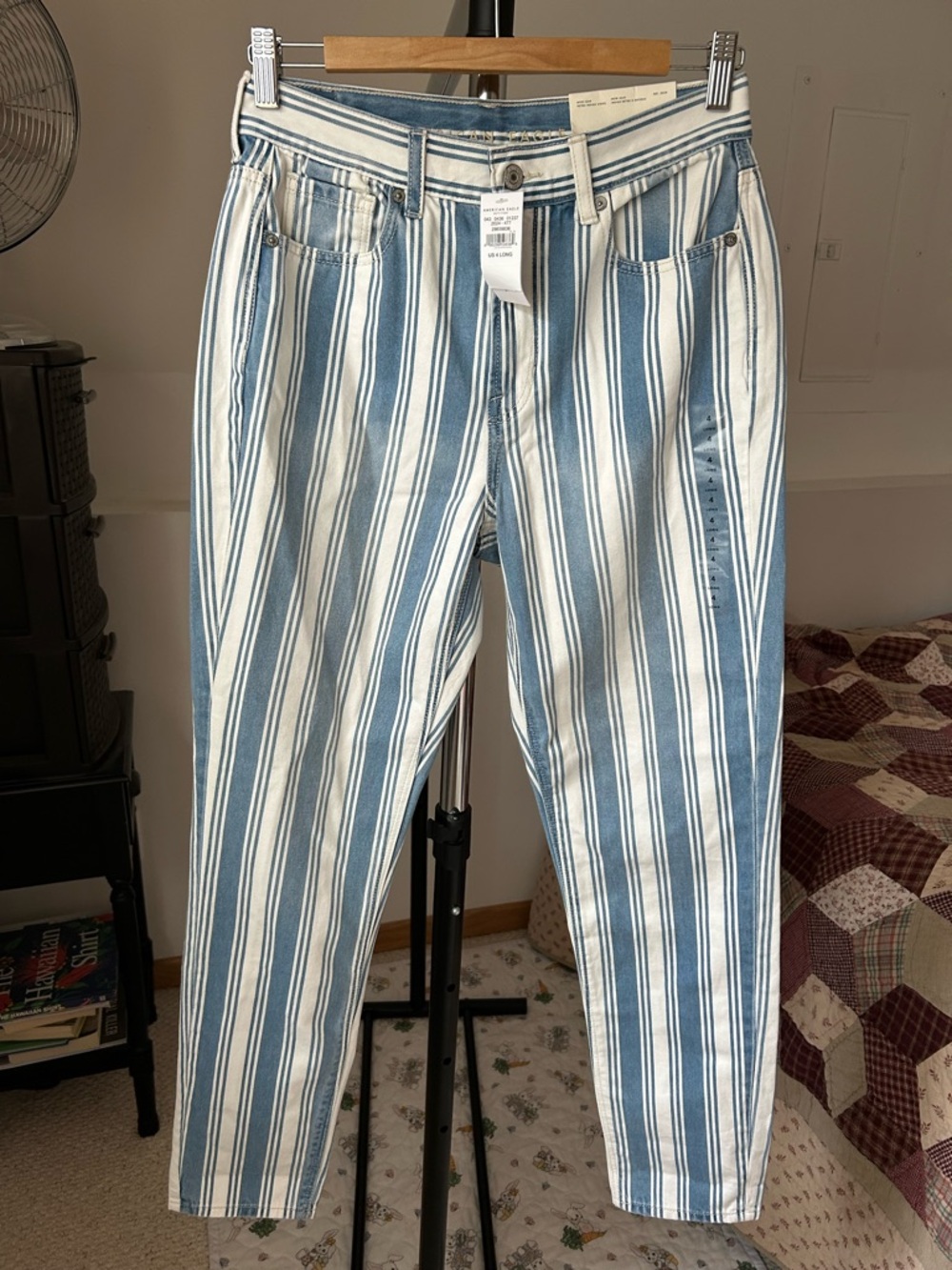 American Eagle Striped Mom Jean NWT 4 Long